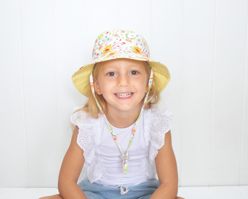 Lady Bug Bucket Hat 3 – 6 years